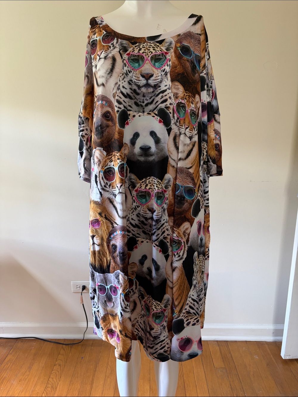 Secret Treasures Multicolor Animal Face Sleep  Nightgown Caftan MuuMuu Tunic